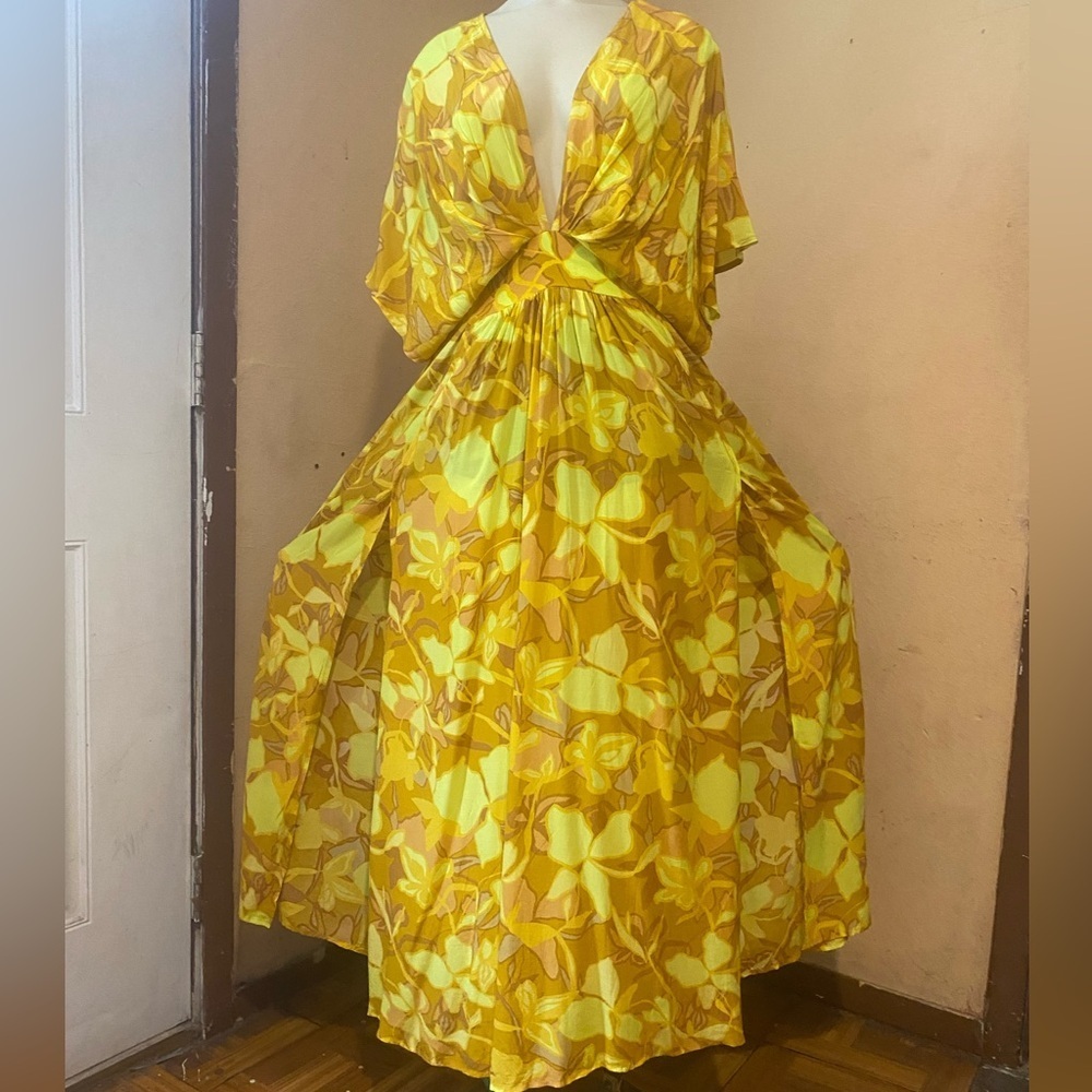 Olivaceous Yellow Green Wrap Sundress - Picture 10 of 10